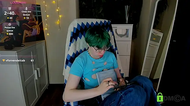 Melissa Wells online show from 28, 2, 2025