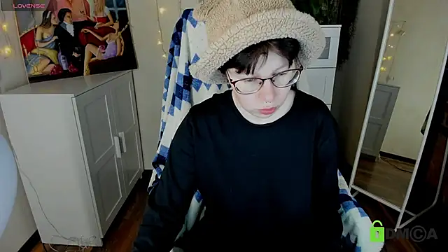 Melissa Wells online show from 19, 10, 2025