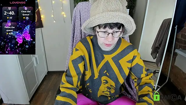 Melissa Wells online show from 4, 10, 2025