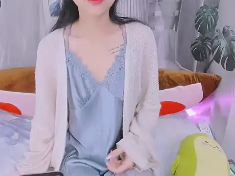 Ly   online show from 16, 4, 2026