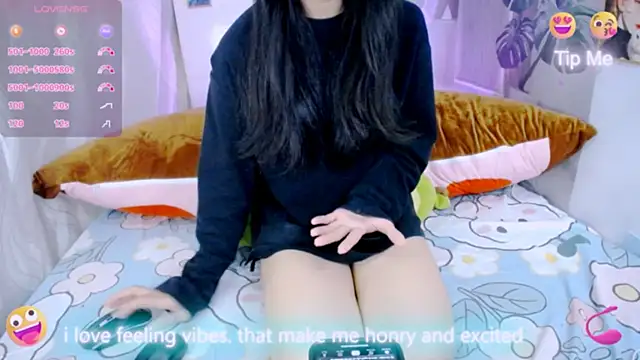 Snapshot of Ly__ chatting on 25, 2, 2026 Ly online show from 25, 2, 2026