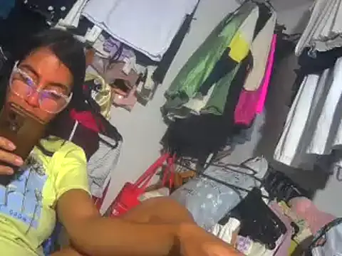 sexyboo2025 online show from 4, 1, 2025