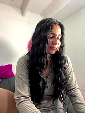 Meganmilk1 online show from 27, 11, 2025