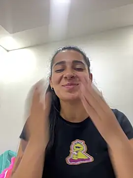 Meganmilk1 online show from 4, 2, 2026