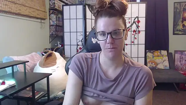 Snapshot of Sarahtineke chatting on 26, 5, 2026 Sarahtineke online show from 26, 5, 2026