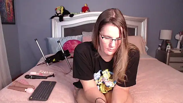 Sarahtineke online show from 8, 1, 2026