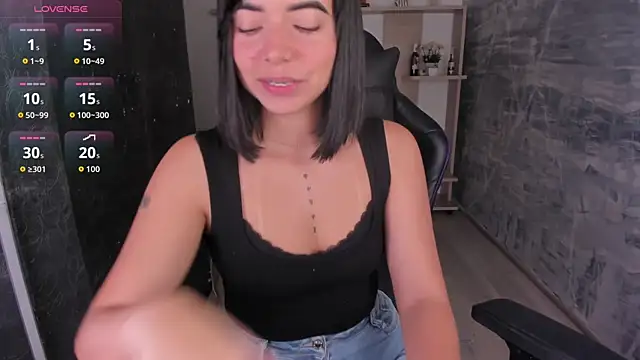 NicolRoss  online show from 12, 10, 2025