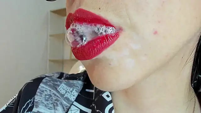 Katty mouth online show from 3, 10, 2025