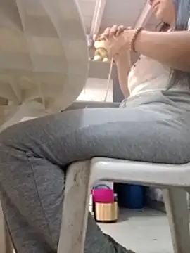 VivienAndClark online show from 4, 11, 2025