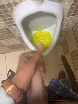 hitlar1026 online show from 10, 4, 2026