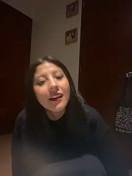 BubbleGumm  online show from 3, 3, 2025