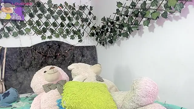 PaulinaSwan online show from 11, 10, 2025