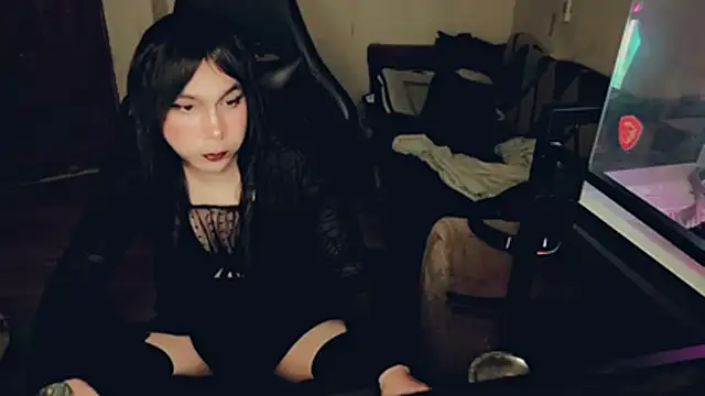 Snapshot of evelyntvsexy chatting on 15, 7, 2026 evelyntvsexy online show from 15, 7, 2026