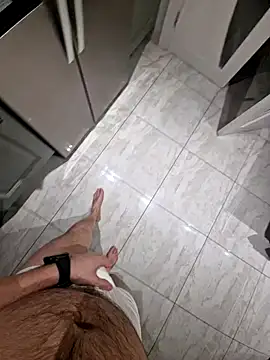 Dublinbloke30000 online show from 7, 1, 2025