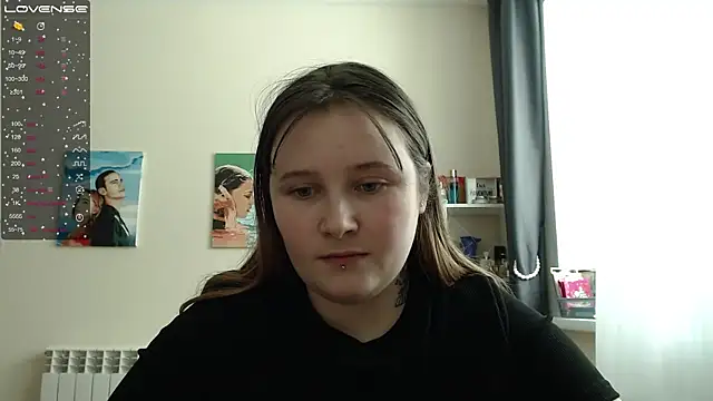 Snapshot of Light_Luna chatting on 13, 2, 2025 Light Luna online show from 13, 2, 2025