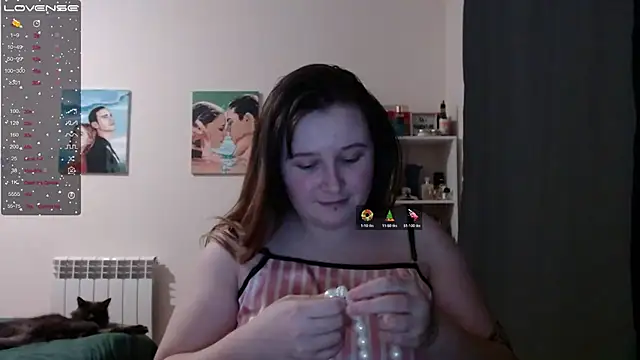 Snapshot of Light_Luna chatting on 11, 2, 2025 Light Luna online show from 11, 2, 2025