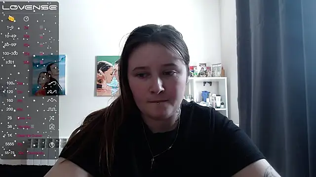 Snapshot of Light_Luna chatting on 2, 3, 2025 Light Luna online show from 2, 3, 2025