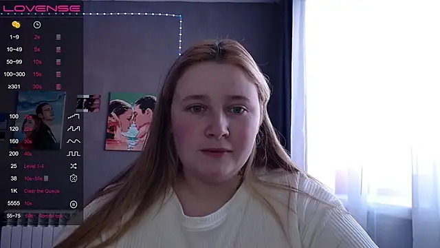 Snapshot of Light_Luna chatting on 14, 11, 2025 Light Luna online show from 14, 11, 2025