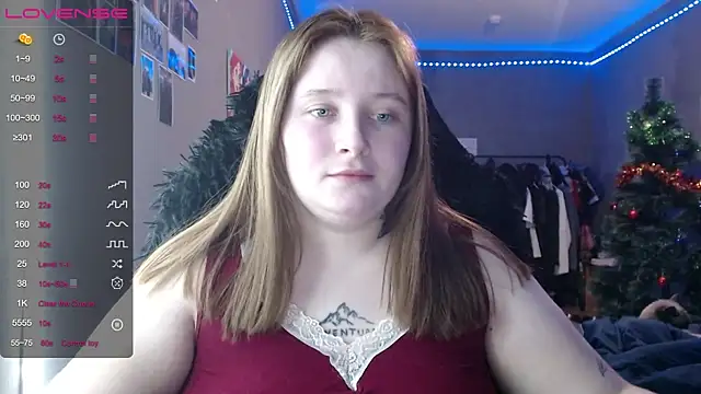 Snapshot of Light_Luna chatting on 7, 1, 2026 Light Luna online show from 7, 1, 2026