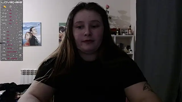 Snapshot of Light_Luna chatting on 19, 2, 2025 Light Luna online show from 19, 2, 2025