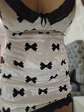 AnaFoxxy online show from 7, 6, 2026