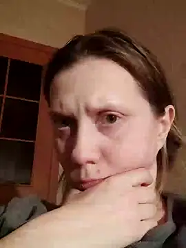 Snapshot of LeraSweet chatting on 13, 3, 2025 LeraSweet online show from 13, 3, 2025