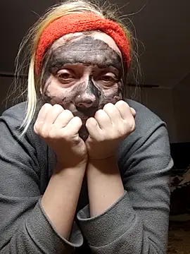 Snapshot of LeraSweet chatting on 16, 11, 2025 LeraSweet online show from 16, 11, 2025