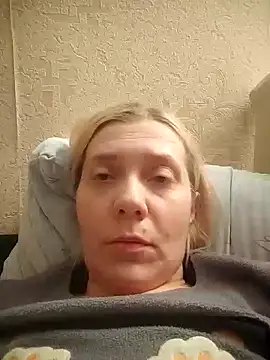 Snapshot of LeraSweet chatting on 11, 10, 2025 LeraSweet online show from 11, 10, 2025