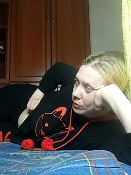 LeraSweet online show from 8, 6, 2026