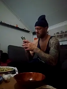 eltoulou online show from 3, 12, 2025