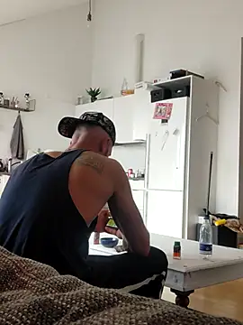 eltoulou online show from 2, 3, 2025