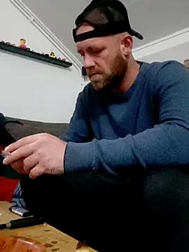 eltoulou online show from 10, 11, 2025