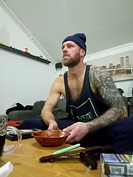 eltoulou online show from 19, 12, 2025