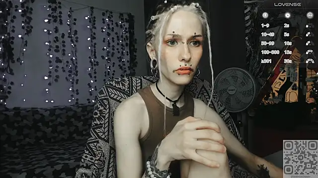 Snapshot of say_mary chatting on 23, 7, 2026 say mary online show from 23, 7, 2026