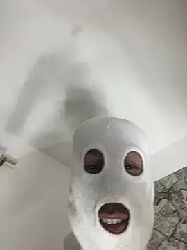 Snapshot of Alex_Teau chatting on 25, 1, 2025 Alex Teau online show from 25, 1, 2025