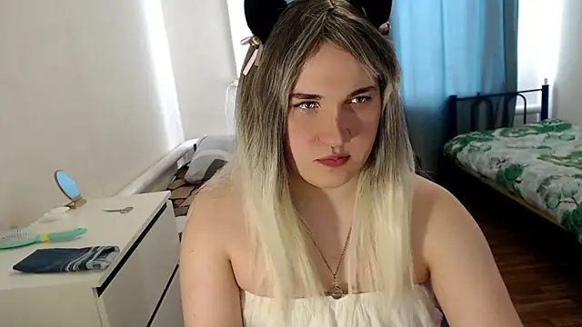 EvaMiron online show from 12, 3, 2026