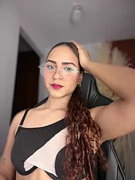 Snapshot of gretta_kler1 chatting on 10, 2, 2026 gretta kler1 online show from 10, 2, 2026