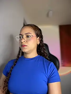 gretta kler1 online show from 28, 2, 2025