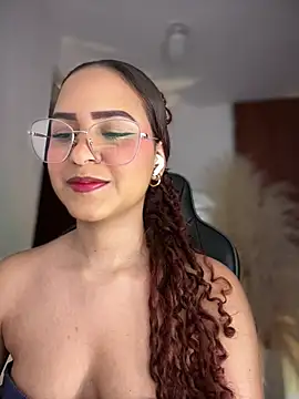 Snapshot of gretta_kler1 chatting on 21, 6, 2026 gretta kler1 online show from 21, 6, 2026