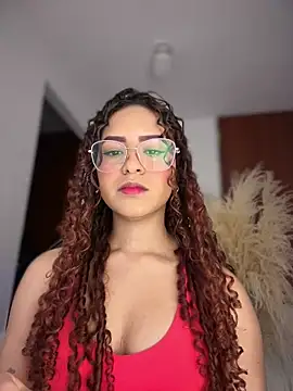 Snapshot of gretta_kler1 chatting on 1, 3, 2026 gretta kler1 online show from 1, 3, 2026