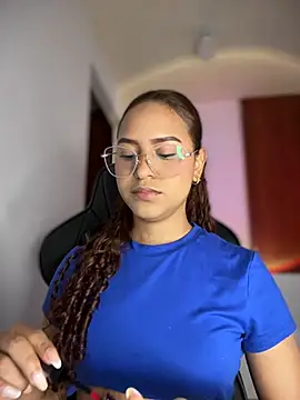 gretta kler1 online show from 11, 3, 2025