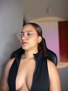 gretta kler1 online show from 5, 3, 2025