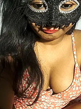 FANTASY QUEEN 07 online show from 13, 4, 2026