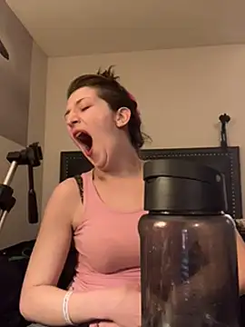 Phattpinktaco online show from 26, 2, 2025