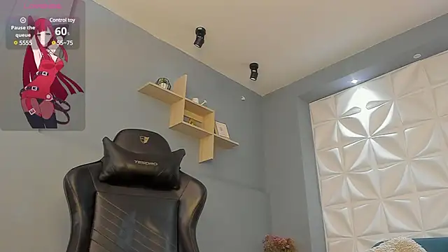 LiaWood  online show from 7, 3, 2025