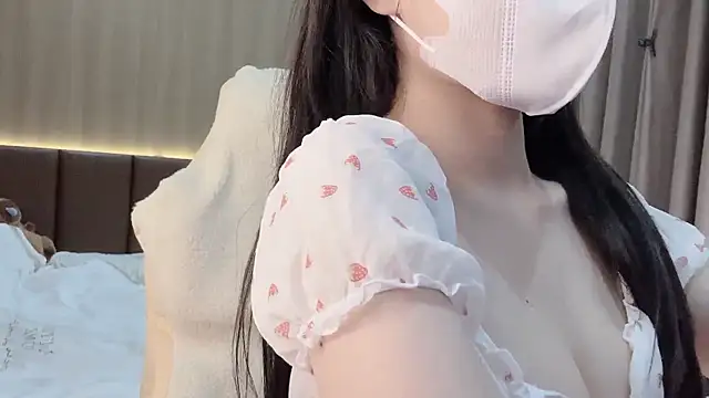 Snapshot of VIVIAN247 chatting on 6, 3, 2025 VIVIAN247 online show from 6, 3, 2025