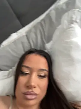 deliaroyal online show from 12, 10, 2025