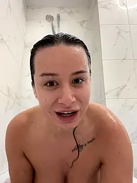 deliaroyal online show from 20, 9, 2025