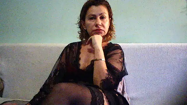 Mat Elenore online show from 13, 10, 2025