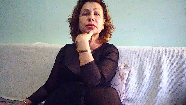 Mat Elenore online show from 31, 10, 2025